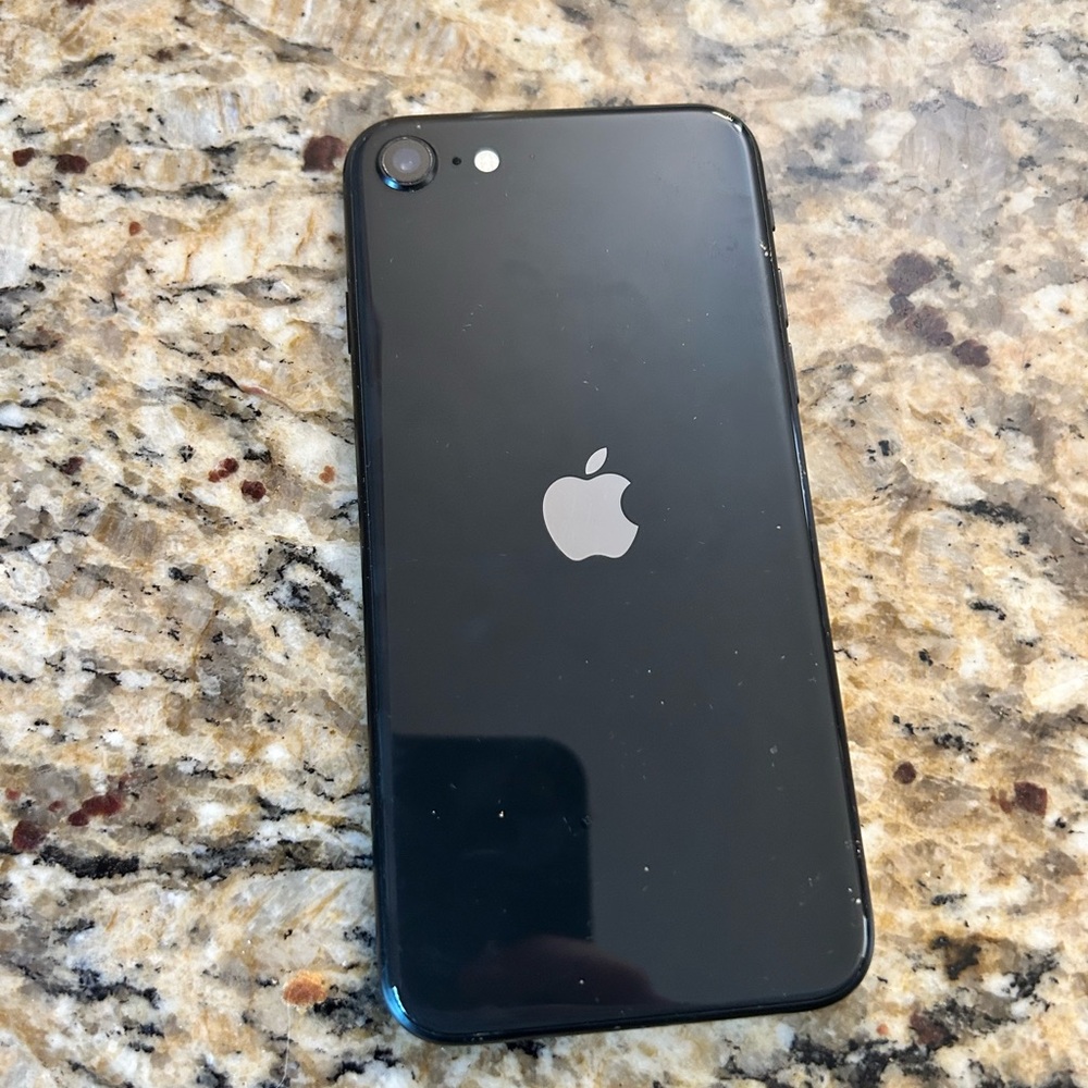 iPhone SE